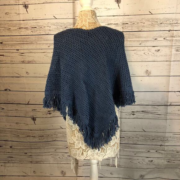 Carolina•Arce•Seifert knit shawl blue vintage looking - Picture 5 of 12
